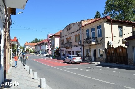 Curtea de Arges - Ultracentral - Casa autentica 180 mp, Teren 1336 mp