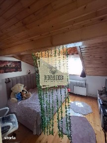 Apartament la casa 78 mpu pivnita| curte si parcare zona Sub-Arini