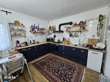 De inchiriat casa pentru birouri sau alte activitati