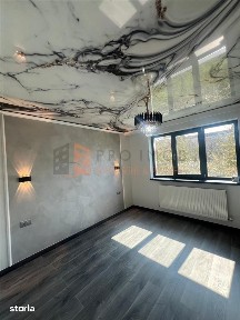 Apartament 3 camere cf 2 semidecomandat zona Crang