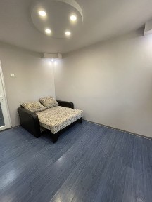 Vand apartament, zona confectii!
