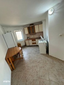 Apartament de inchiriat