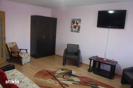 Apartament cu o camera de inchiriat