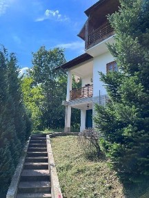 Duplex complet (2 vile) - preț pentru ambele - Valenii de Munte