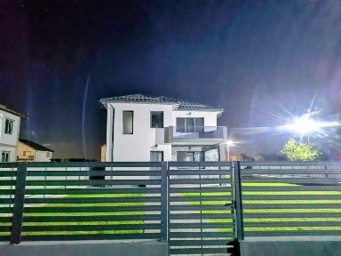 Casă de vânzare la cheie