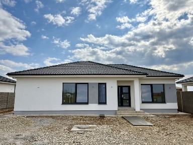 Casă nouă Sântandrei - 500mp teren, gard inclus GRATUIT, utilități complete, la cheie sau semifinisată - Orion Residence