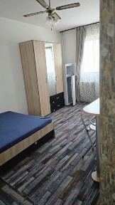 Închiriez Garsoniera