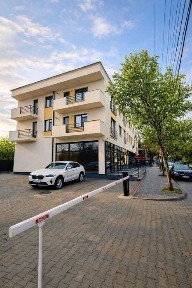 Apartamente de inchiriat