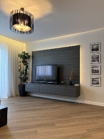 Apartament 2 camere decomandat 79 mp Et 1 la Vila Strand de inchiriat