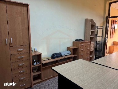 Închiriere spațiu comercial stradal - zona Palatul Navigației