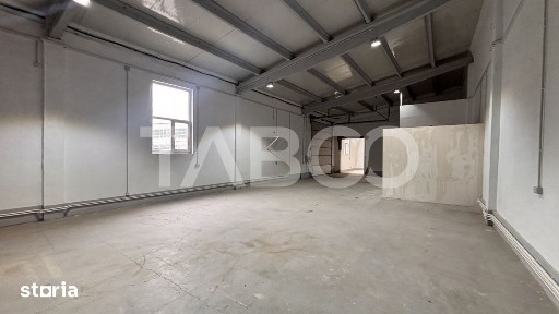 Spatiu comercial de inchiriat renovat modern 250mpu cu acces tir