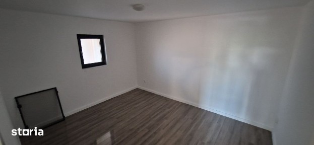 Apartament 3 camere open space, 63 mp, Bals zona centrala