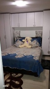 Inchiriez casa pentru sezonul estival