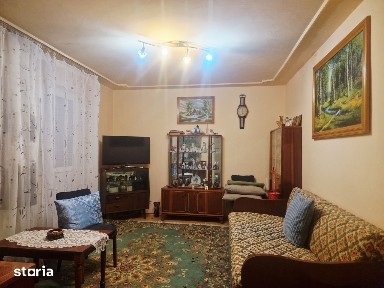 EXCLUSIV- Cafrom Imobiliare - VEST - Apartament 3 Camere de Vanzare