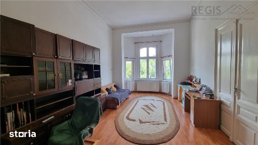 Apartament clasic de doua camere zona Centrul Istoric