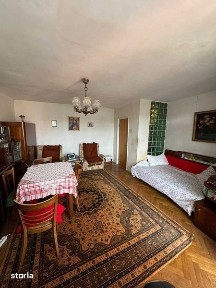 Propunem spre vanzare ap 4 camere zona Platinia