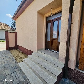 Casă renovată - Sântion, Oradea