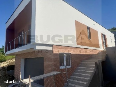 Case moderne cu panoramă superbă, Dezmir