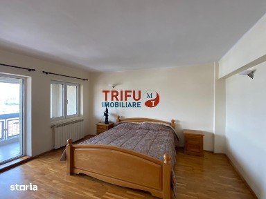 Apartament 4 camere cu scara interioara de vanzare zona Centru