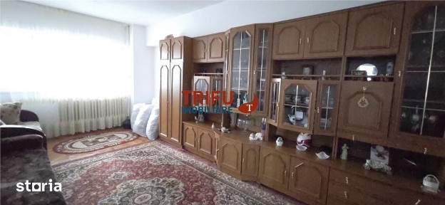 Apartament 2 camere etaj 1 pe Bulevardul Transilvaniei