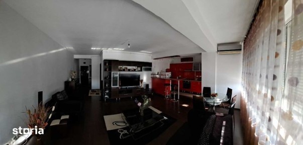 Vand apartament cu 2 camere