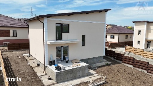 Casa Valea Lupului,4 camere,2 bai,Incalzire pard,Canalizare,0% Comisio