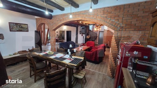 Casa de vanzare, 271 mp, zona Oiejdea