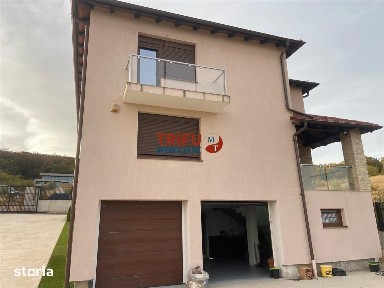 Casa 7 camere de vanzare 1000mp teren zona Schit