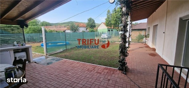 Casa de vanzare in Totoi