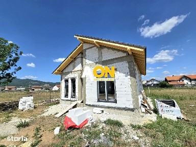 Casă Individuală, 510mp Teren, Zona Alba - Micești