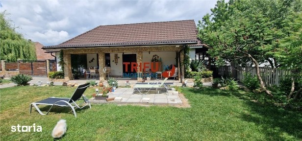 Proprietate de vânzare în Sard, 4 camere și drum asfaltat