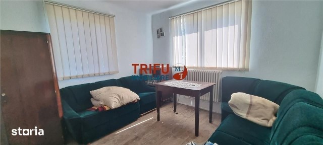 Casa de vanzare zona Centru, 1426 mp teren