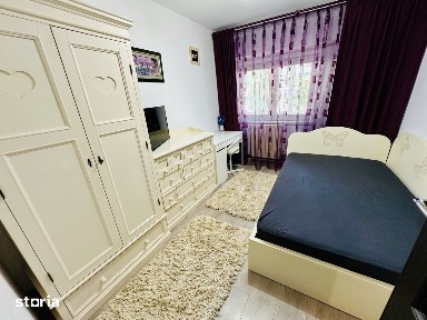 Apartament 3 camere Tg. Cucu-Podu de fier la bulevard