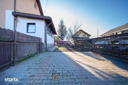 Apartament de 110mp utili, curte 167mp, Bucium, 1000€/mp, comision 0%