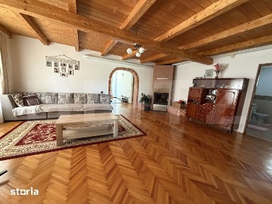 Casa ultrafinisata, 205 mp, teren de 800 mp, zona Stadion
