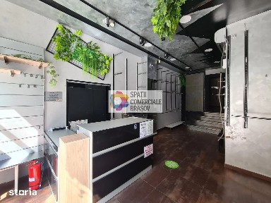 Spatiu comercial ultracentral cu vad- 90 mp