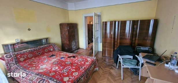 Casa de vanzare in Oradea zona Cantemir (24/a).