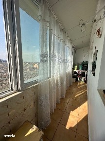 De vânzare apartament 2 camere decomandat zona OBOR