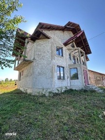 Vand casa in Otelu Rosu