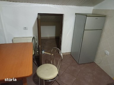 Apartament 2 camere de închiriat