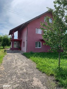Urleta - vând casa/teren 1000mp - 290000 Euro