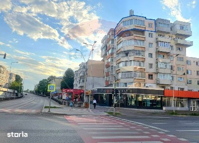 Apartament de vânzare 2 camere semidecomandate strada Republicii