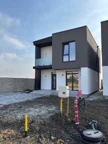 Proprietar, Casa de vanzare in Sacalaz,langa cartierul Primaverii