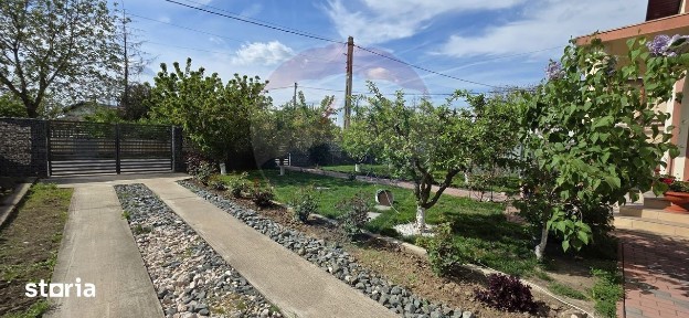 Casa 6 camere de vanzare Darza - Crevedia 260 mp utili 735 mp teren