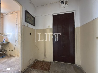 Apartament de 2 camere, 35mp, Zona Astra - Floriilor, Necesita renovar