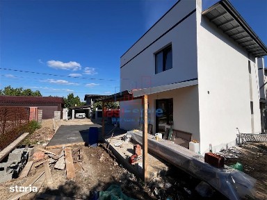 Casa cu 4 camere in Capat CUG - Lunca Cetațuii