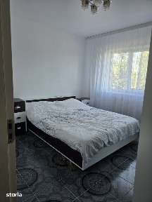 Apartament decomandat Cornitoiu,cu centrala,etaj 3/4