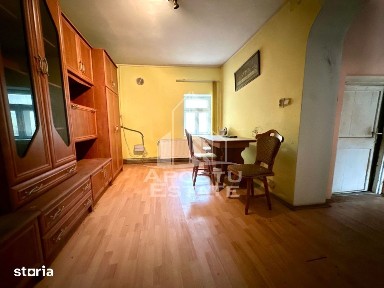 Casa Individuala de vanzare situata in localitatea Utvin