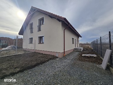 Duplex de vânzare 90 mp utili Zonă bună, aproape de centură