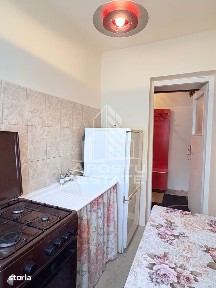 Apartament de vanzare cu doua camere parter Piata Doin Calea Sagului